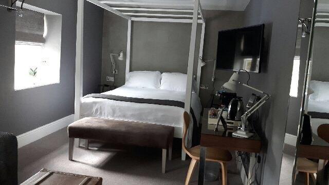 オークハム Mill Street Pub & Kitchen Bed & Breakfast エクステリア 写真